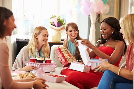 Top 10 Best Baby Shower Gifts for Expecting Parents