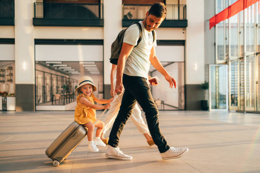 Traveling with a Newborn: The Top Dos and Don'ts