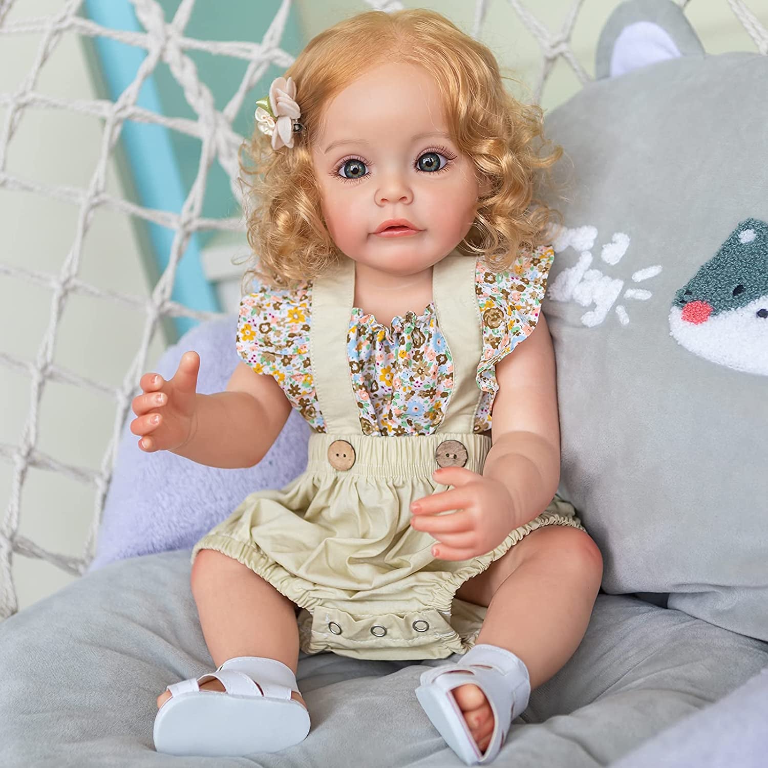 22 Inch Reborn Baby Dolls Soft Silicone Vinyl Lifelike Toddler Dolls with Blonde Hair Washable Girls Toy Best Birthday for Kids Age 3+