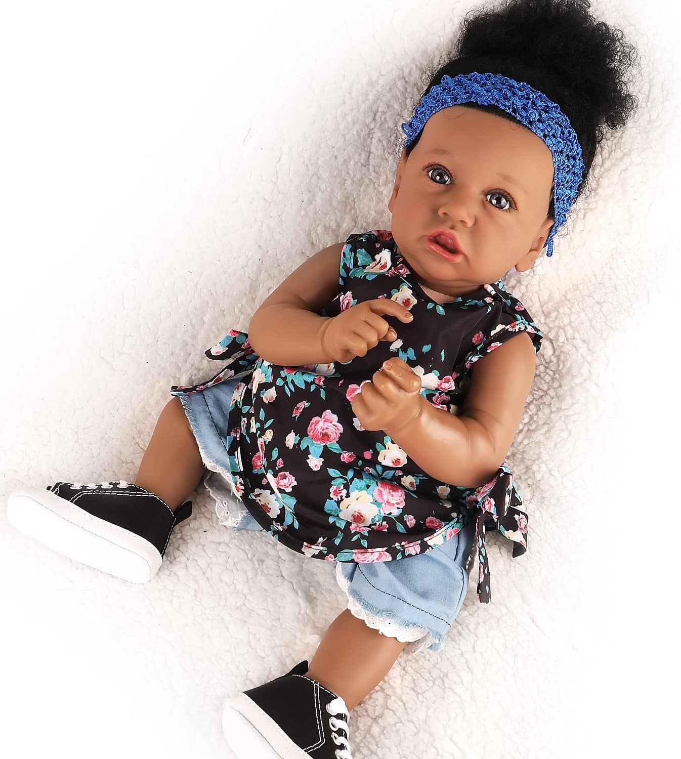 Lifelike Reborn Baby Dolls with Soft Body 22 Inch Black African American Realistic Girl Handmade Weighted Baby Dolls Best Toddler Gift Set for Ages 3+ Best Gitfs for Girls Christmas Birthday