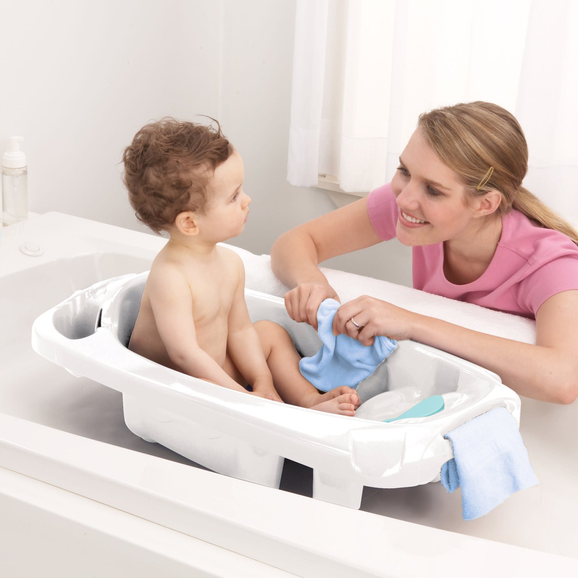 Newborn to Toddler Bathtub, White