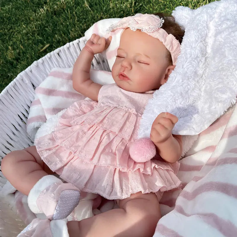 Wooroy Realistic Reborn Baby Doll - Birthday Gift, Girl Gift, Kids Gift, Christmas Gift, Big Sister Gift, Lifelike Baby Doll, 20'' Doris Sleeping Soft Weighted Reborn Doll, Handmade Newborn Baby Doll, Gift Toys for All Ages and Occasions.