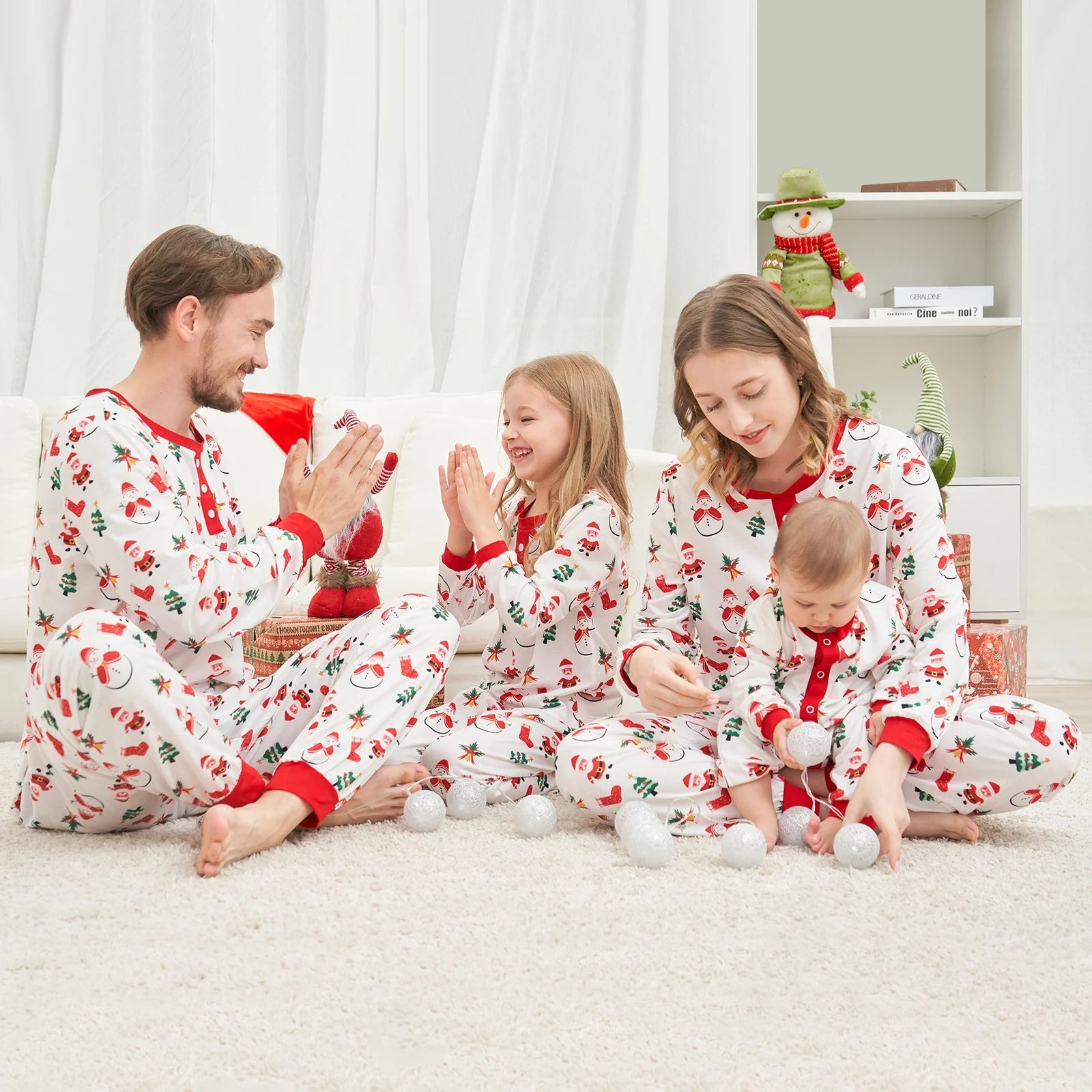 Family Matching Sets Christmas Pajamas Dad Mom Kids Baby Xmas Snowman and Santa Claus Print Long Sleeve Home Wear