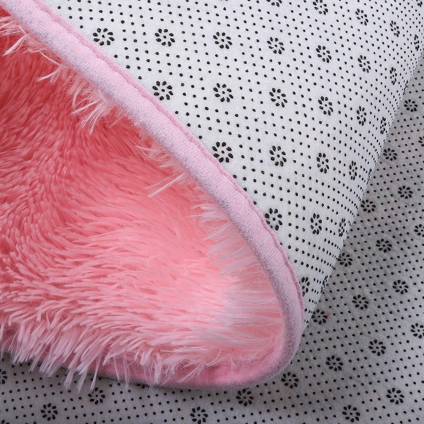 Fluffy Pink Area Rugs for Bedroom Girls Rooms Kids Rooms Nursery Decor Mats 2.6’X5.3’